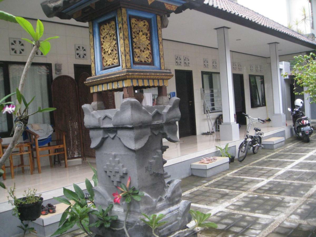 Erwin'S Guest Room Sanur  Exterior photo