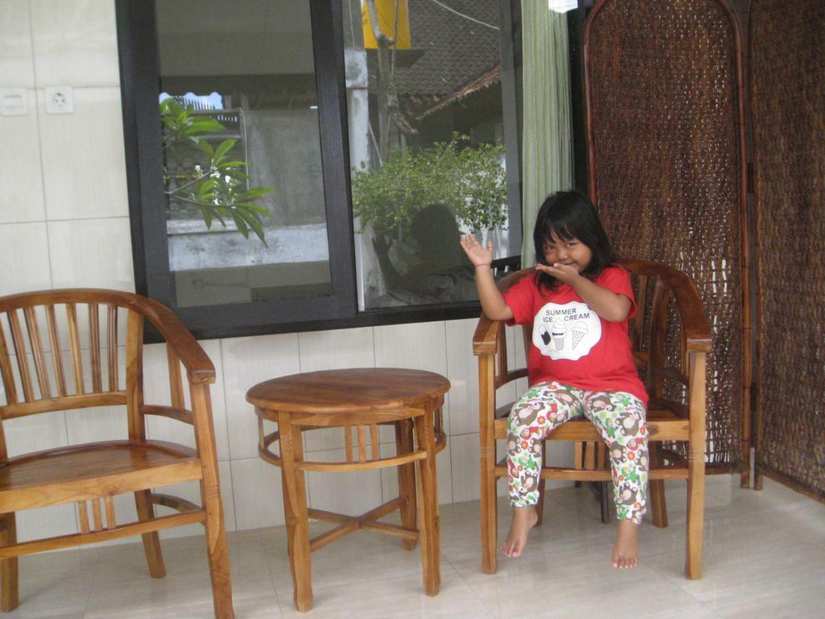 Erwin'S Guest Room Sanur  Exterior photo