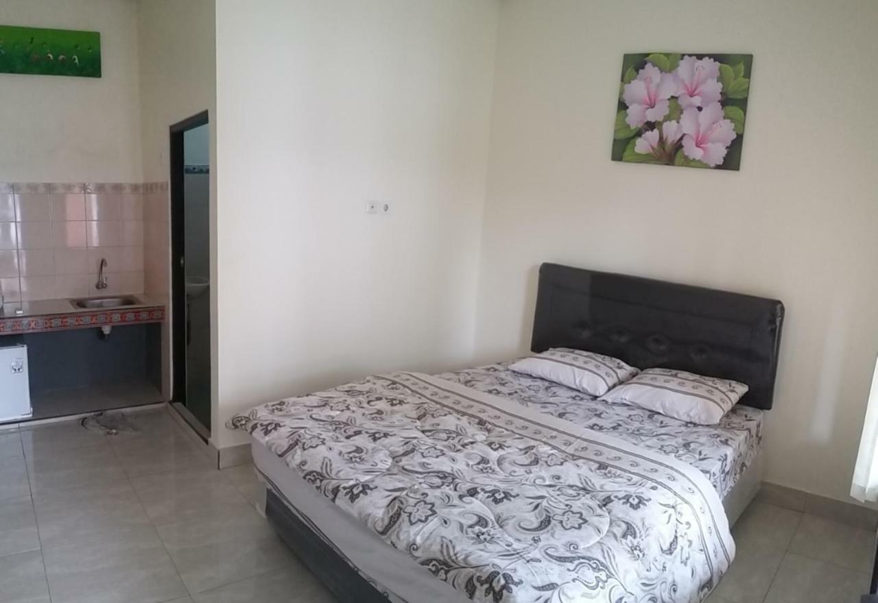 Erwin'S Guest Room Sanur  Exterior photo