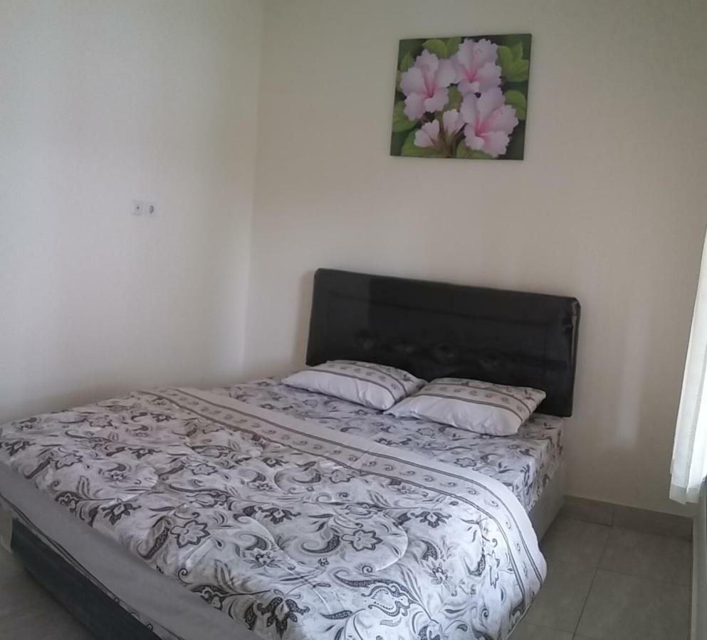 Erwin'S Guest Room Sanur  Exterior photo